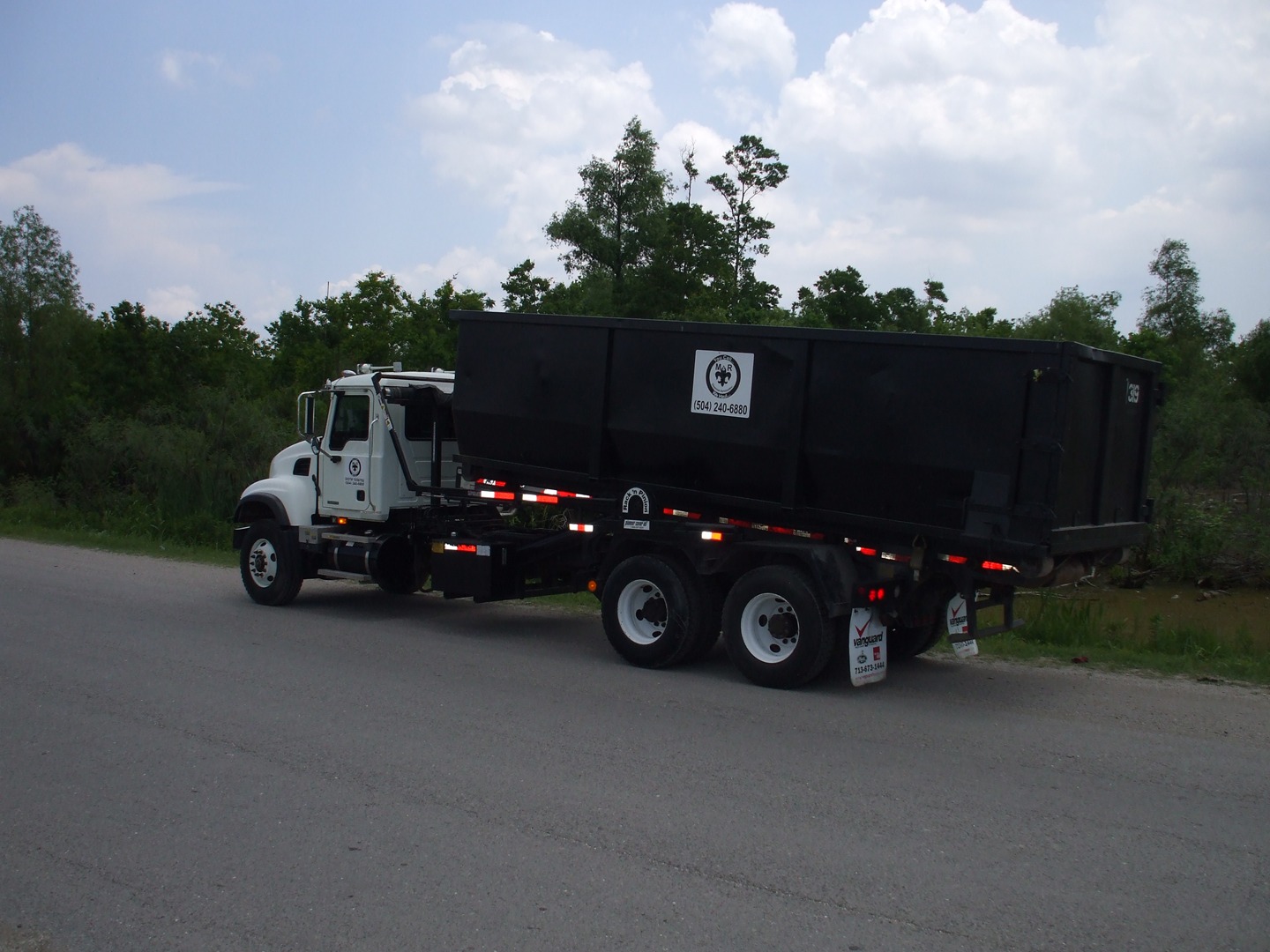 M&R Disposal Services