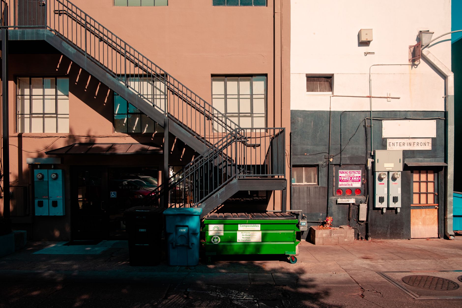 M & R Disposal Services Inc.